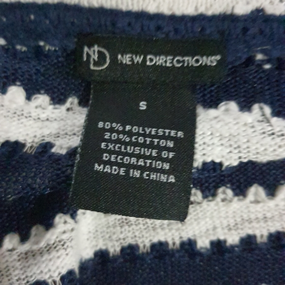 New Directions Blue White Knit Sweater Small - Picture 5 of 6